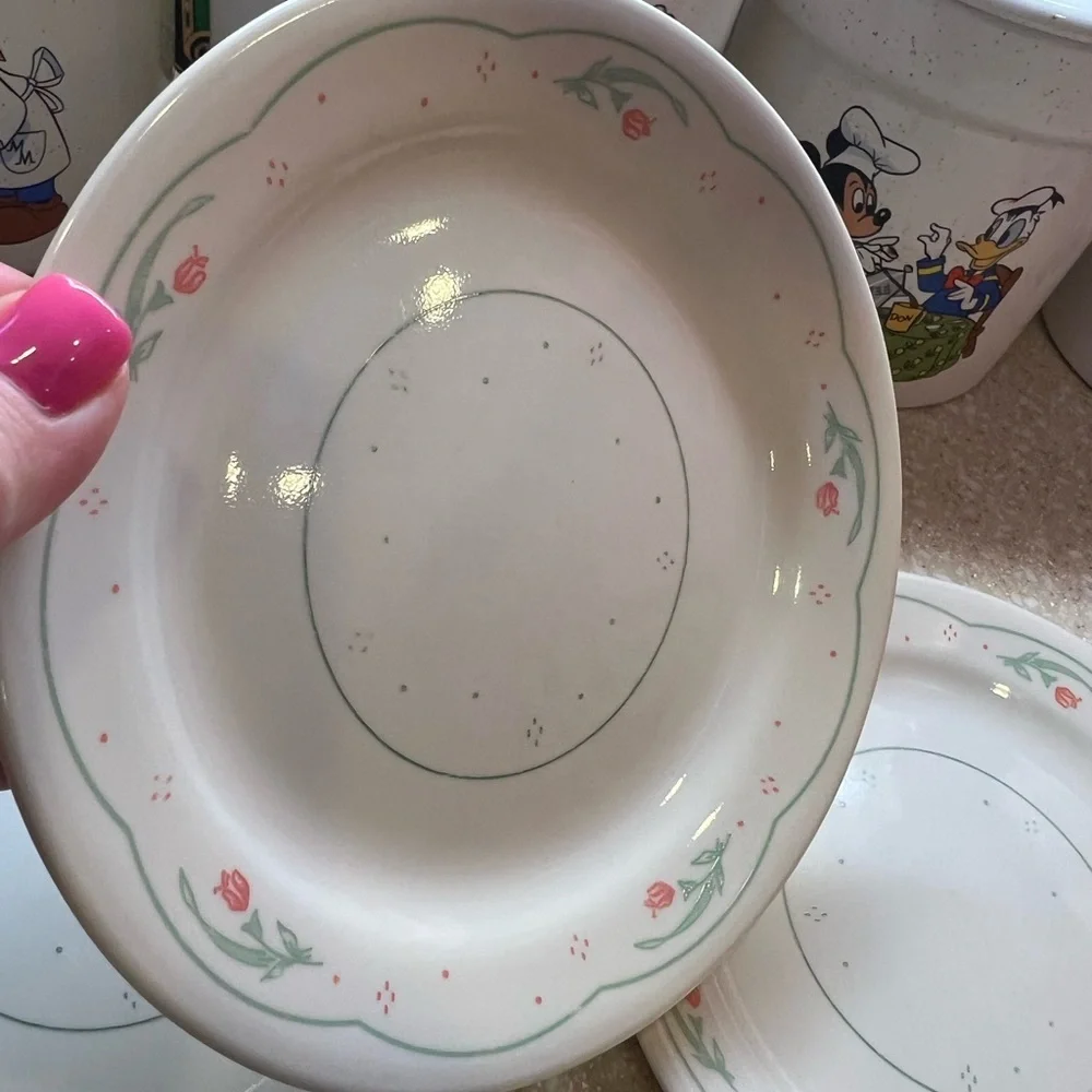 Set of 6 CORELLE CALICO ROSE 7.25 Salad or Bread small plates
